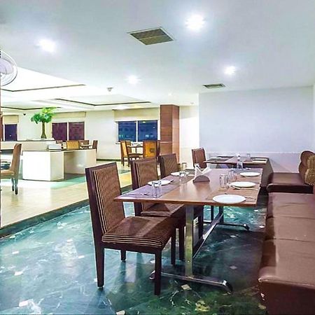 Hotel Central Park Ongole Dış mekan fotoğraf